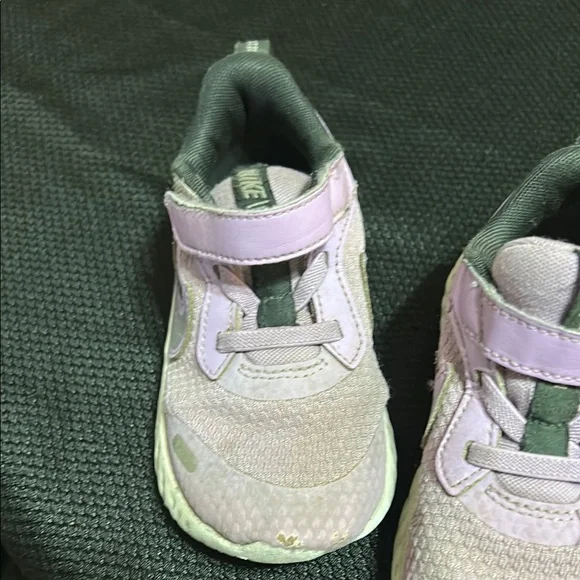 Nike Kids' Purple Sneakers - Picture 5 of 7